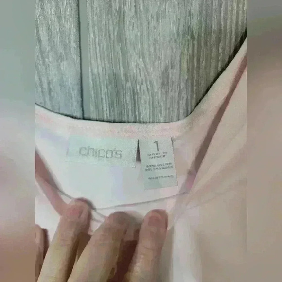 Chicos buttery soft pale pink tank top size 1 - Picture 3 of 5